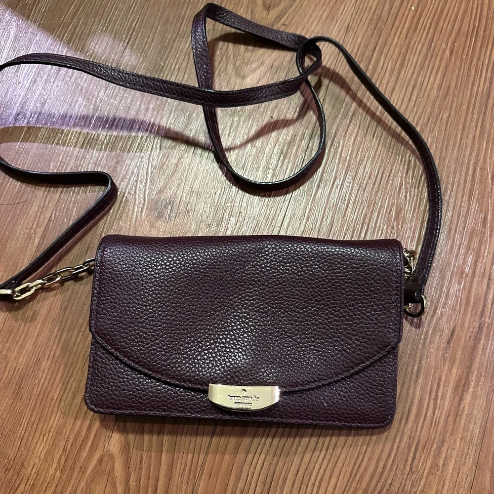 Kate Spade - Picture 1 of 5